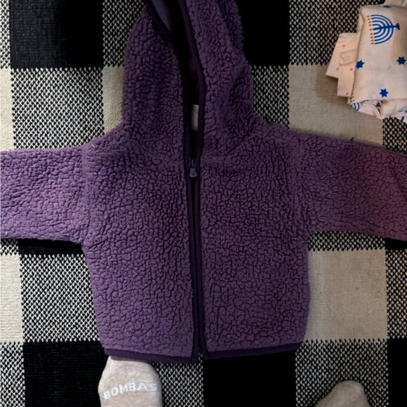 Gap Fleece Zipup Jacket - Picture 1 of 1